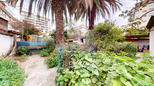 Casa En Venta De 4 Dormitorios Con Amplio Terreno De 510 M²