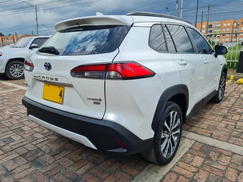 Toyota Seg Corolla Cross Hibrida 2.0cc At Aa 4x2