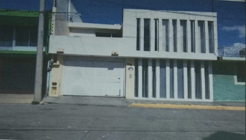 Casa En Venta En Col. Canutillo