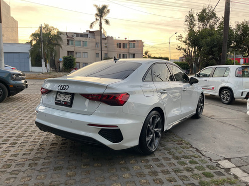 Audi A3 2.0 Sedán 40 Tfsi S Line At Dsg