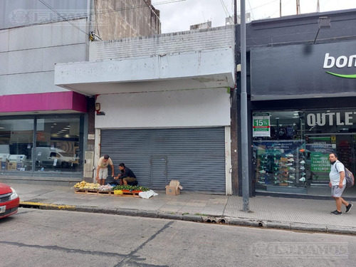 Imagen 3 de 7 de Local - Constitución