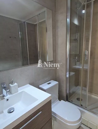 Departamento En Venta De 2 D, 2 B. En Viña Del Mar