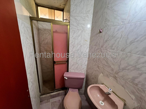 Apartamento La Victoria Con Area Adicional. Ljsa 26-374