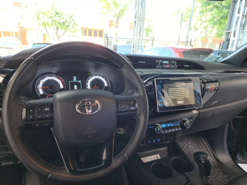 Toyota Hilux 2.8 Cd Srx 177cv 4x4 At