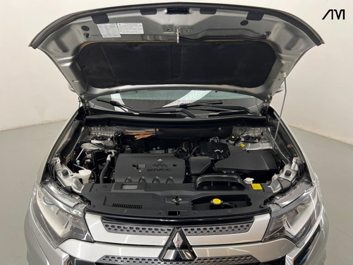Mitsubishi Outlander 2.0 MIVEC GASOLINA HPE AUTOMÁTICO