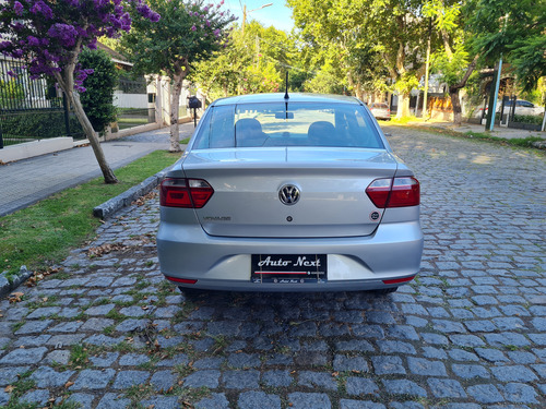 Volkswagen Voyage 1.6 Trenline 101cv