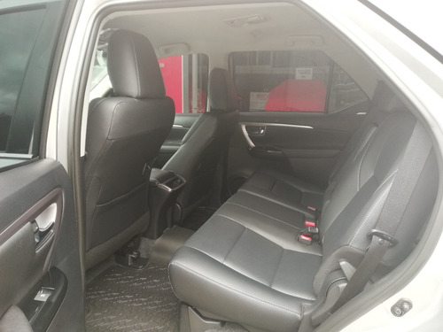 Toyota Fortuner Srv 2.8 Diesel At F.e.