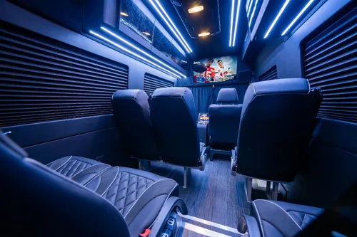 Sprinter Xl 2025 De Royal Van Edicion Especial Touring Vip