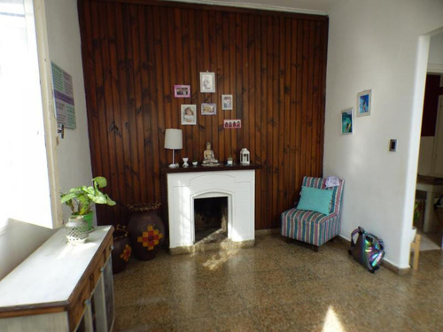 Casa En Venta - 3 Dormitorios 3 Baños - 130 Mts2 - La Plata