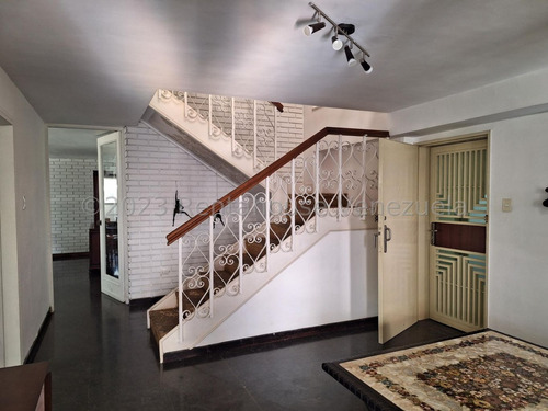 Ls Vende Pent House Los Palos Grandes