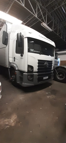 Volkswagen 13.180 Toco Baú 2010