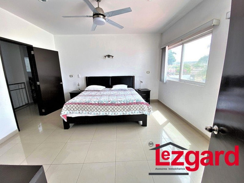 Se Vende Excelente Residencia Campestre En Lomas De Cocoyoc