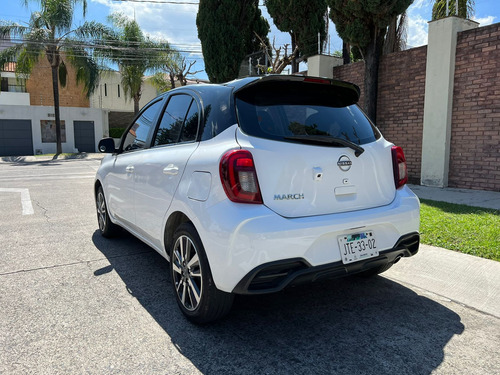 Nissan March 1.6 Advance Navi At
