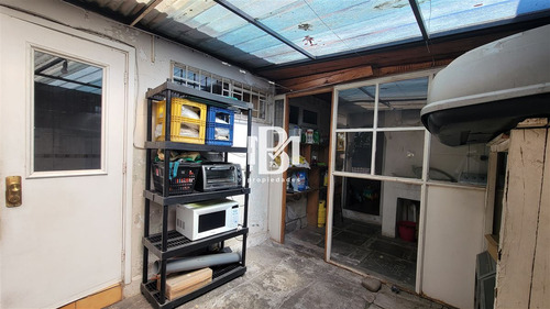 Casa En Venta De 5 Dorm. En Vitacura
