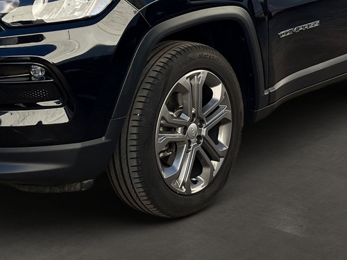 Jeep Compass LONG. T270 1.3 TB 4x2 Flex Aut.