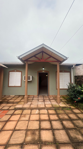 Alquilo Amplia Casa En B° Terrazas, Itaembé Miní
