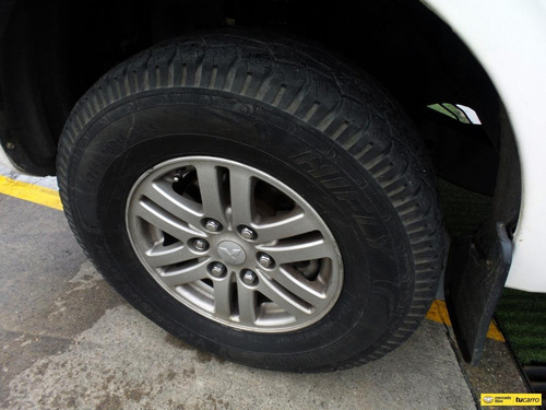 Imagen 13 de 19 de Mitsubishi L200 Sportero