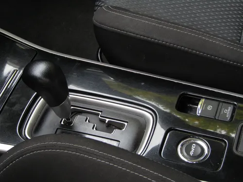 Mitsubishi Outlander 2.4 Kaiteki At 7 Psj