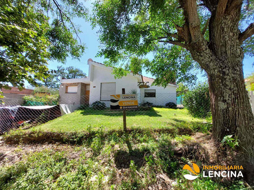 Imagen 2 de 17 de Casa En Venta - 3 Dormitorios - Villa Independencia