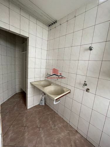 Imagem 12 de 12 de Apto 3 Quartos, 1 Suíte, 2 Vagas De Garagem, Bairro Camargos - 815