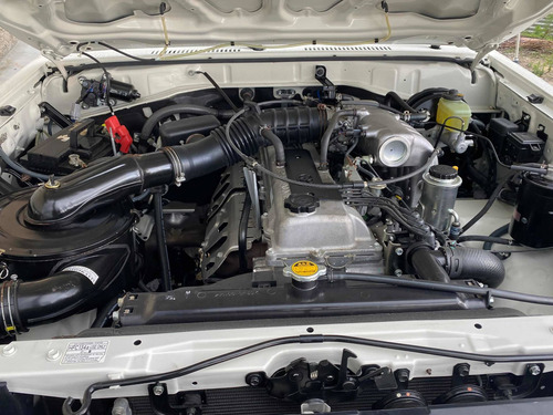 Imagen 6 de 11 de Toyota Hembrita Lx
