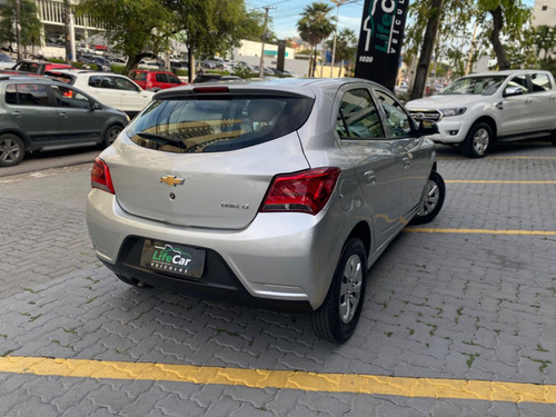 Chevrolet Onix HATCH LT 1.0 8V FlexPower 5p Mec.