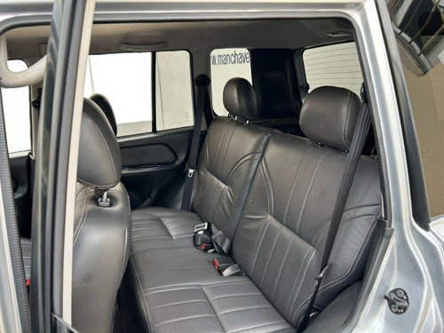 Mitsubishi Pajero TR4 Pajero TR4 2.0 4X2 16V 140CV FLEX 4P AUTOMÁTICO