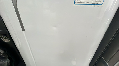 Heladera C/ Freezer Gafa Hgf388afb Blanca 374lts Con Detalle Blanco (Reacondicionado)