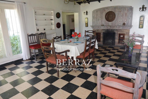 Casa Quinta Venta 10 Ambientes En Barrio Los Jazmines Del Viso Lote 8900 M2