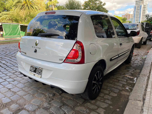 Renault Clio 1.2 Mío Expression Pack Ii Lvavel 2013