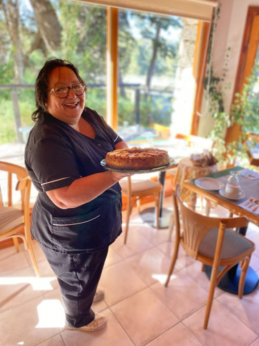 Alojamiento Turistico En Villa La Angostura. Encanto Del Rio