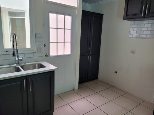 Imagen 14 de 30 de Venta Casa Q 1,430,000 En Ciudad Guatemala
