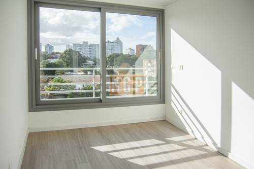 Imagen 19 de 23 de Alexander Boulevard, Apartamento De 3 Dormitorios En Venta