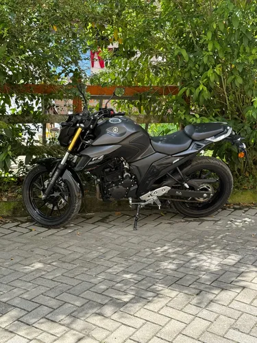 Yamaha Fz
