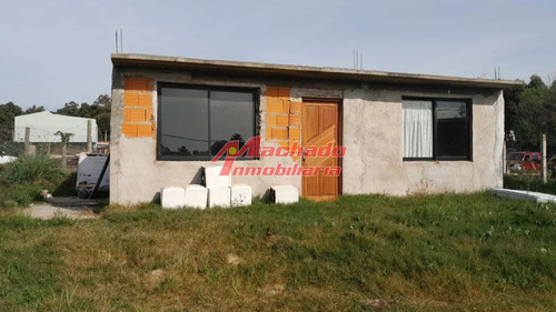 Casa 1 Dormitorio En Venta Para Terminar De Construir En 4 H