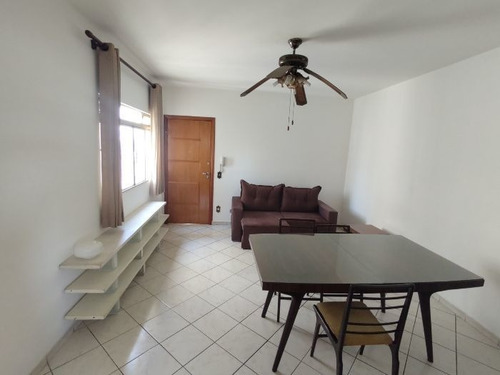 Apartamento À Venda Na Avenida Santos Dumont, Luz, São Paulo - Sp - Liv-9785