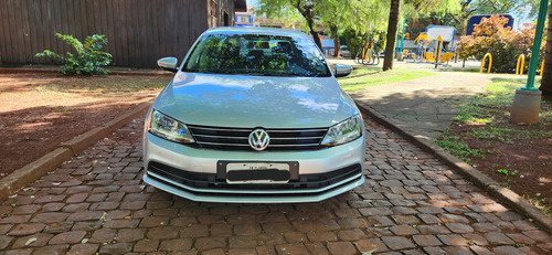 Volkswagen Jetta 2.0 Comfortline Flex Aut 4p