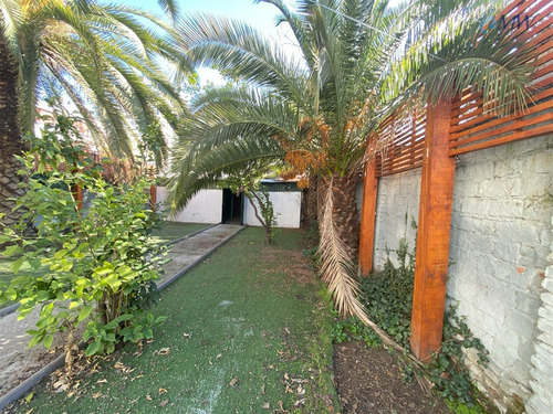 Amplia Casa - Oficina En Venta En El Mejor Barrio De Ñuñoa