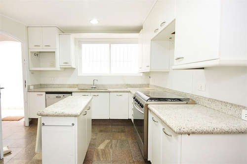 Imagem 18 de 30 de Casa- Venda - 4 Dormitorios - Jardim Cordeiro - Reo366463