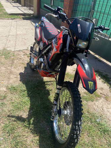 Imagen 3 de 7 de Honda Tornado 250