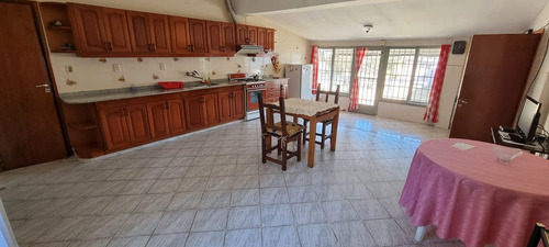 Imagen 7 de 30 de Oportunidad! Venta Complejo De 3 Viviendas C/ Cochera Y Pileta En Bialet Massé