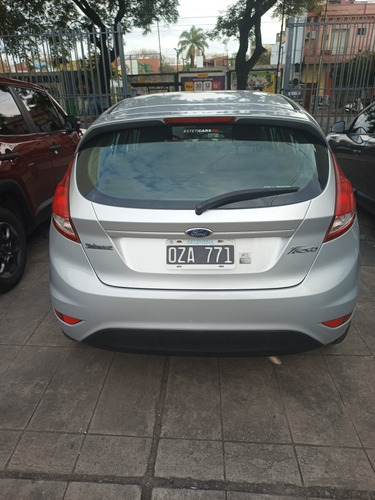 Imagen 4 de 15 de Ford Fiesta Se Plus