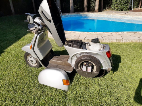 Imagen 6 de 6 de Vespa Piaggio 200cc