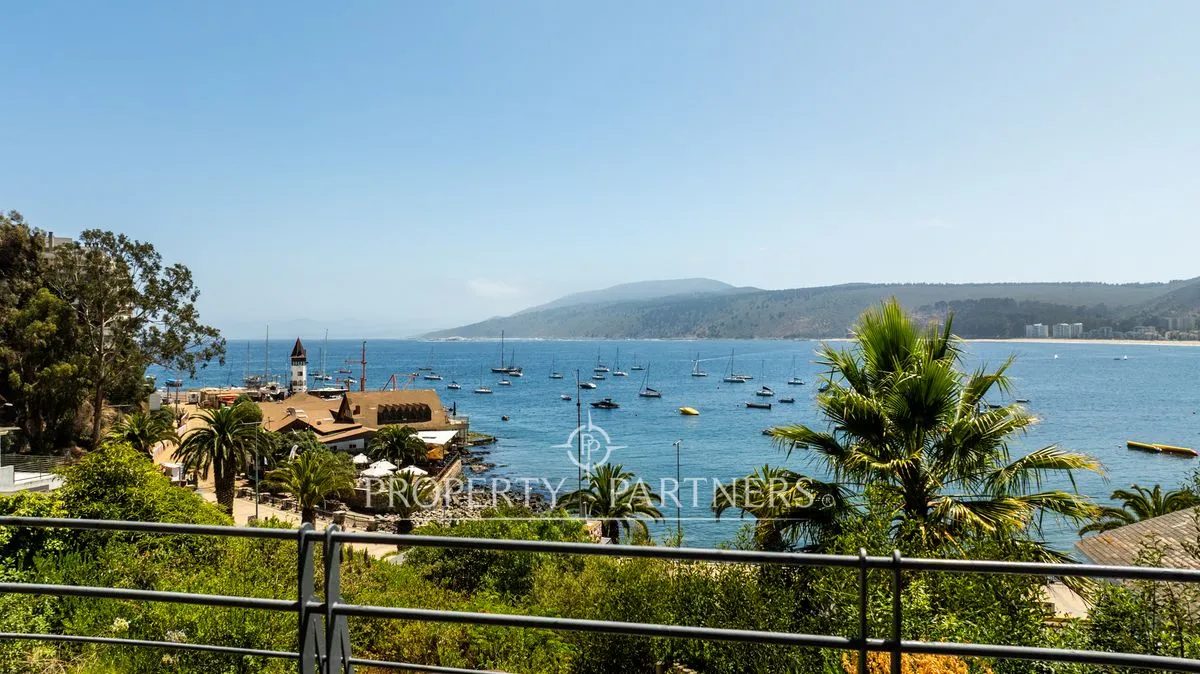 Imagen 1 de 18 de Arriendo Casa De Ensueño Frente Al Mar En Papudo(...