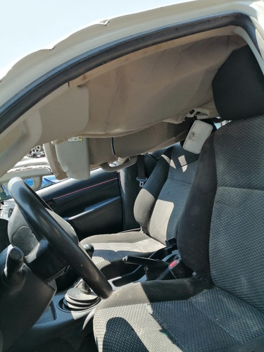 Imagen 9 de 12 de Desarmo Toyota Hilux Diésel 4x4 Año 2018 Estándar Por Partes