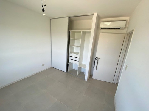 Departamento En Venta En Zárate, G.b.a. Zona Norte, Argentina