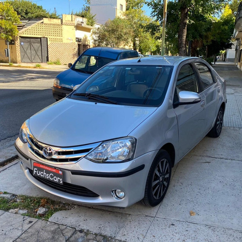 Toyota Etios 1.5 Sedan Platinum