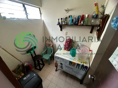 Apartamento En Venta En Mutis. Cod V61704