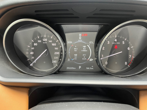 Land Rover Discovery First Edition