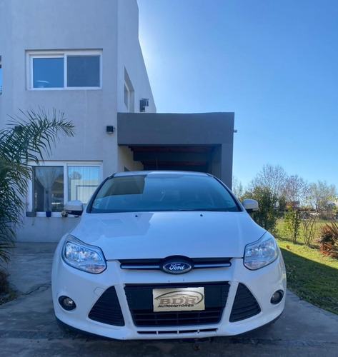 Imagen 1 de 8 de Impecable Ford Focus Iii S 1.6l Año 2014 Con Solo 102.000 Km